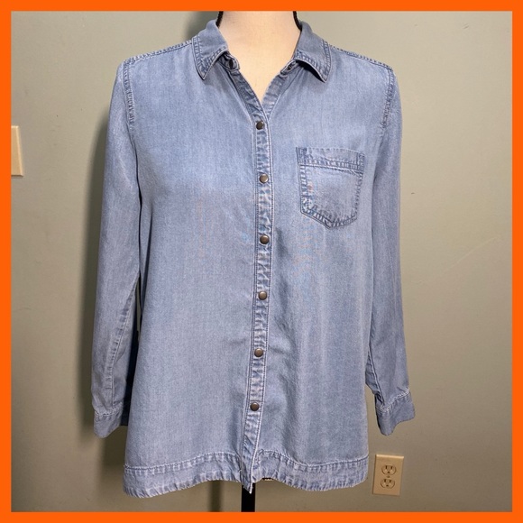 J. Jill Tencel/Lyocell Chambray Long Sleeve Top - Picture 2 of 7